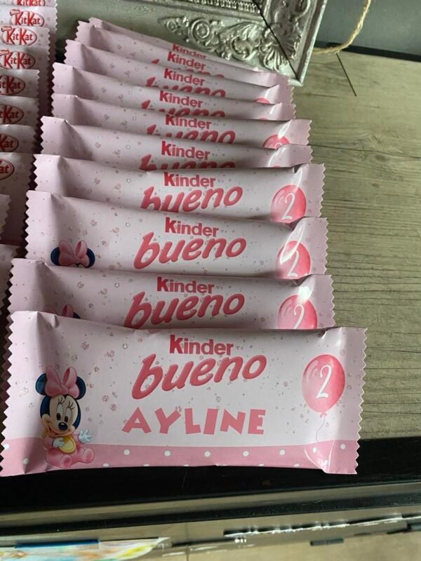 Chocolat - kinder bueno/ papeterie personnalisée