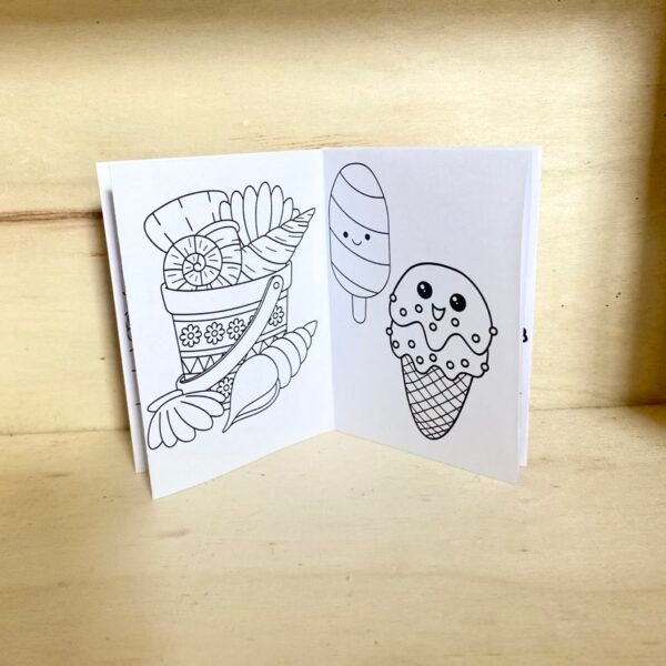 Petit livre de coloriage à personnaliser / / papeterie personnalisée